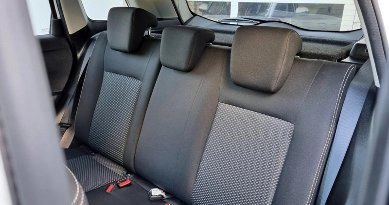 Suzuki Vitara cena 68900 przebieg: 116296, rok produkcji 2018 z Gdynia małe 596